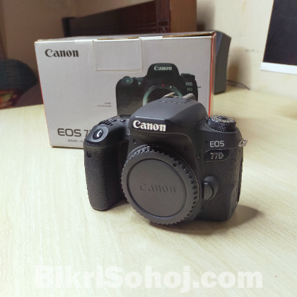 Canon 77D body with 18 135mm usm lens